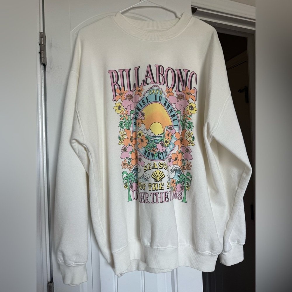 Billabong sweatshirt white oversized printed size small summer sweatshirt